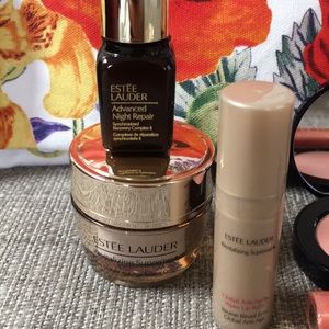 Estee Lauder Makeup - Estée Lauder summer tote! Estee Lauder Makeup - Estée Lauder summer tote!